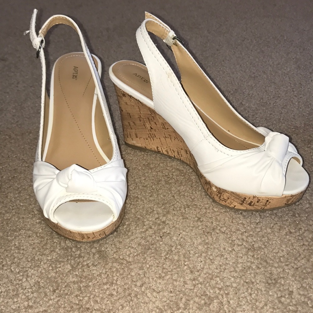 Apt 9 white wedges size 8.5